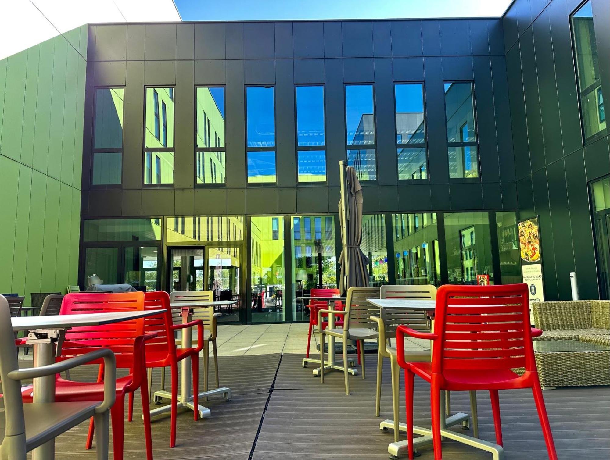 Campanile Belfort Montbeliard - Gare La Jonxion. Meroux Екстериор снимка